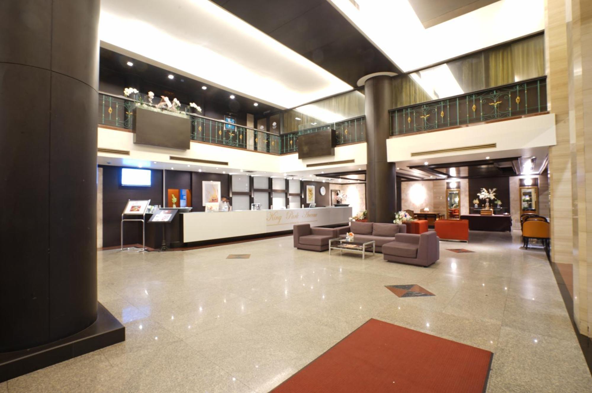 King Park Avenue Hotel Bangkok Exterior foto