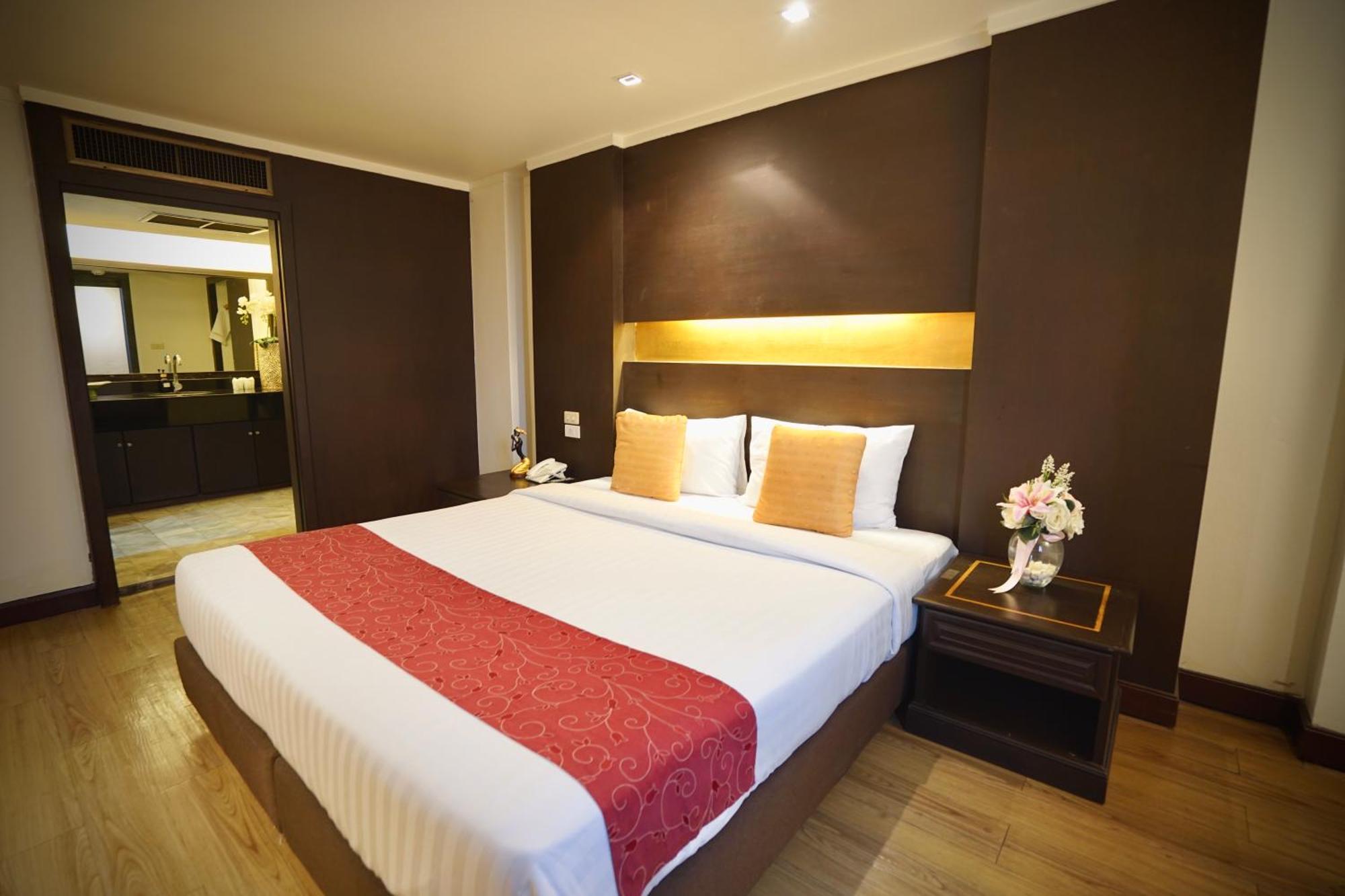 King Park Avenue Hotel Bangkok Exterior foto