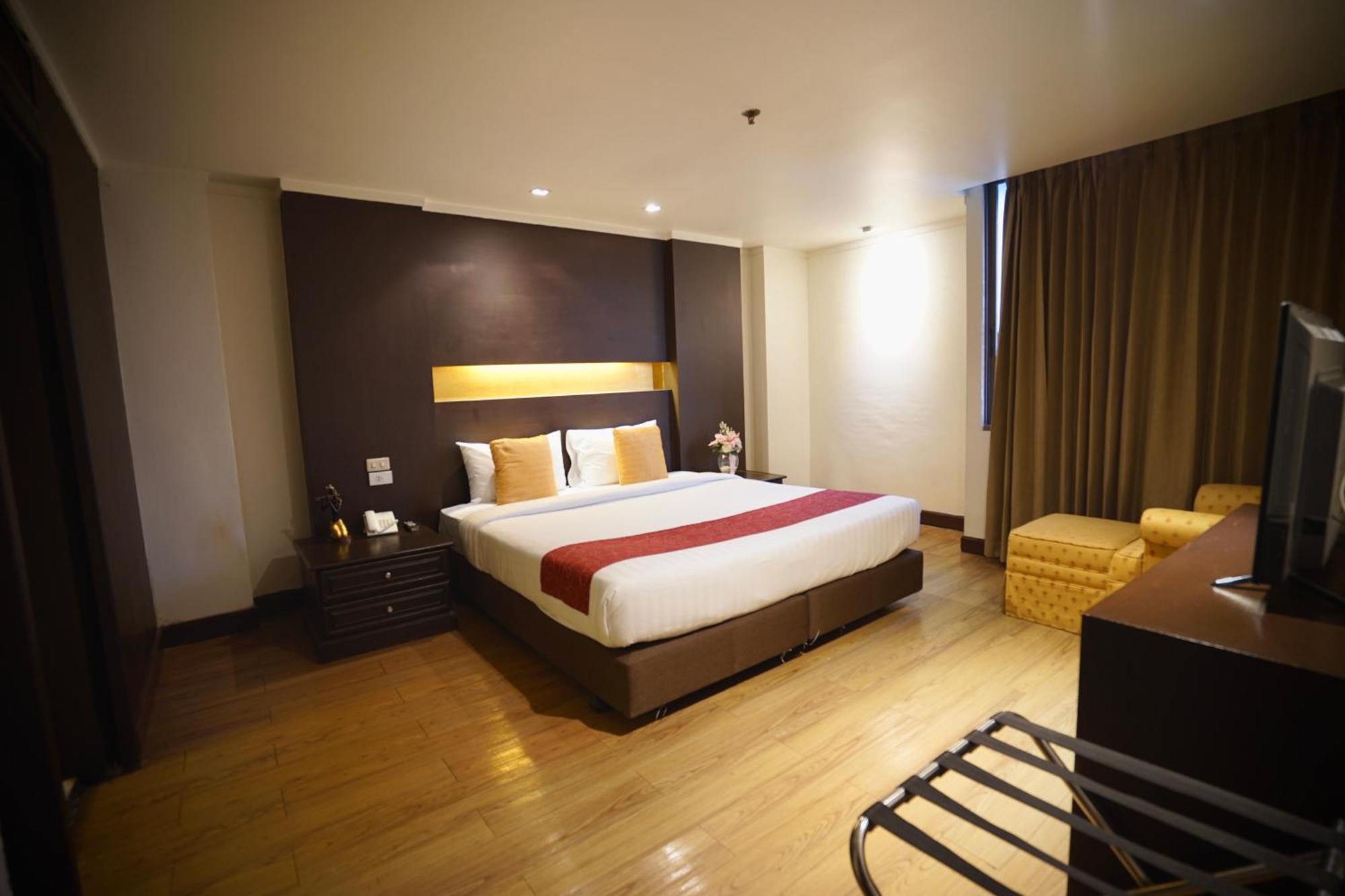 King Park Avenue Hotel Bangkok Exterior foto