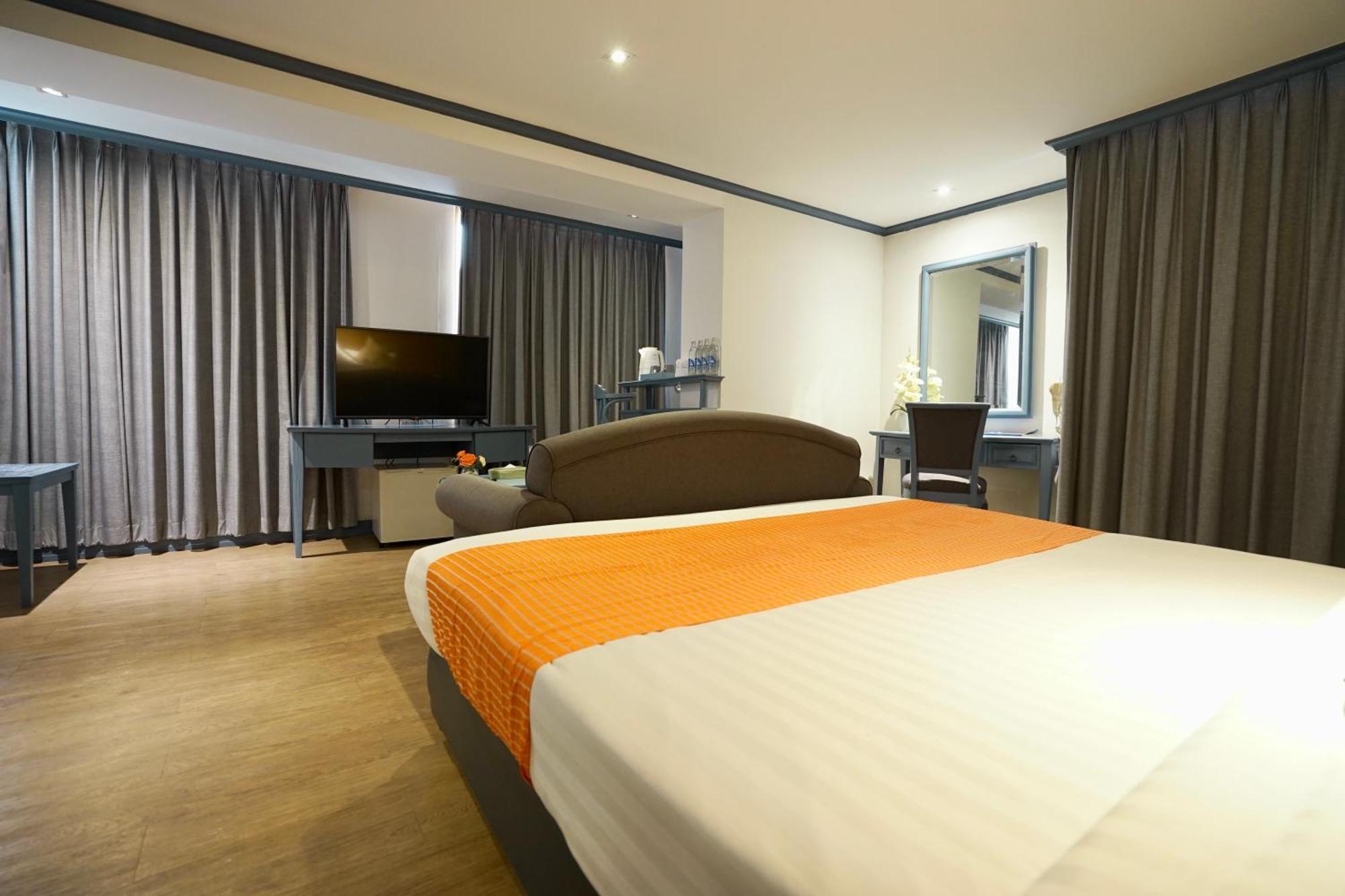 King Park Avenue Hotel Bangkok Exterior foto